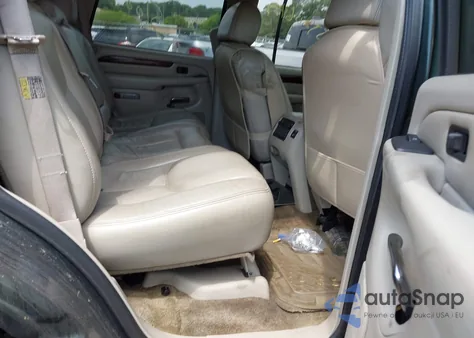 2003 Cadillac Escalade Standard из США, поврежденный, VIN 1GYEK63N83R237033